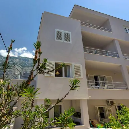 Bili-sea View In The Center Appartement Makarska